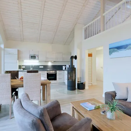 2 Bedroom Cozy In Ferienhaus